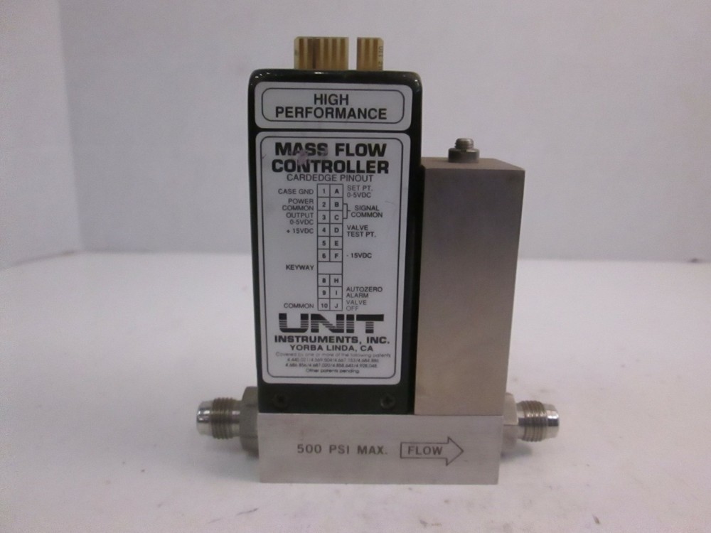 Unit UFC-1100A Mass Flow Controller MFC, SiH4, 200 SCCM