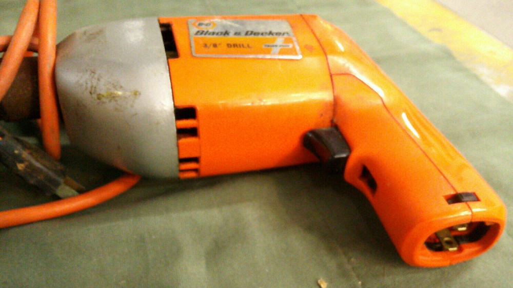 Black & Decker 3/8" Drill 7130