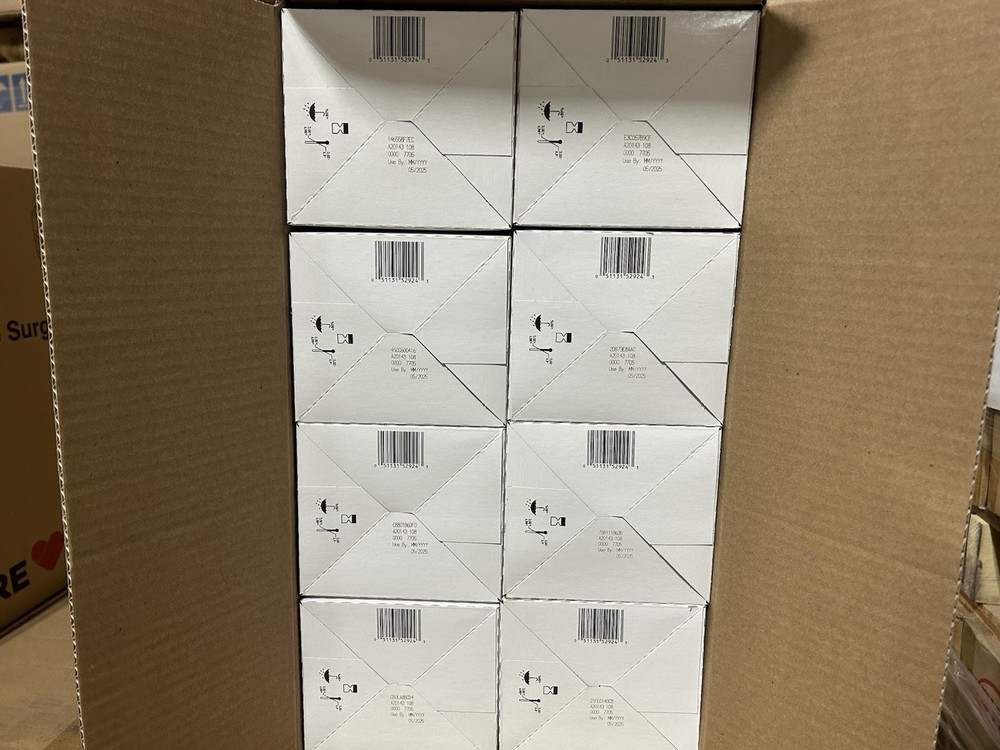 8210 Plus 3M N95 160 Count Case