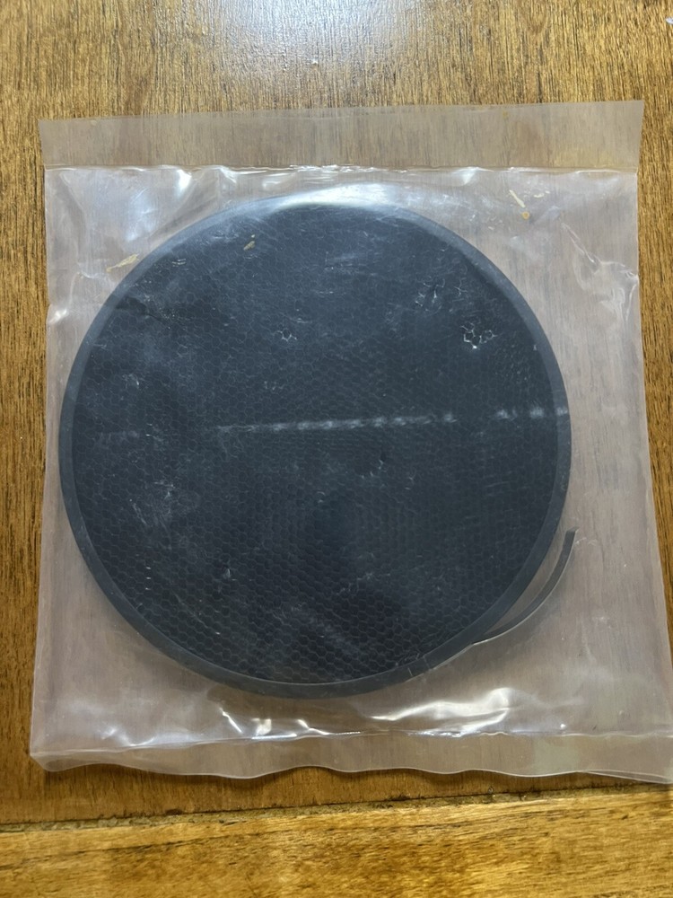 Professional Honey Comb One Flash Diffusers 20 Degrees 6.5 Diameter.