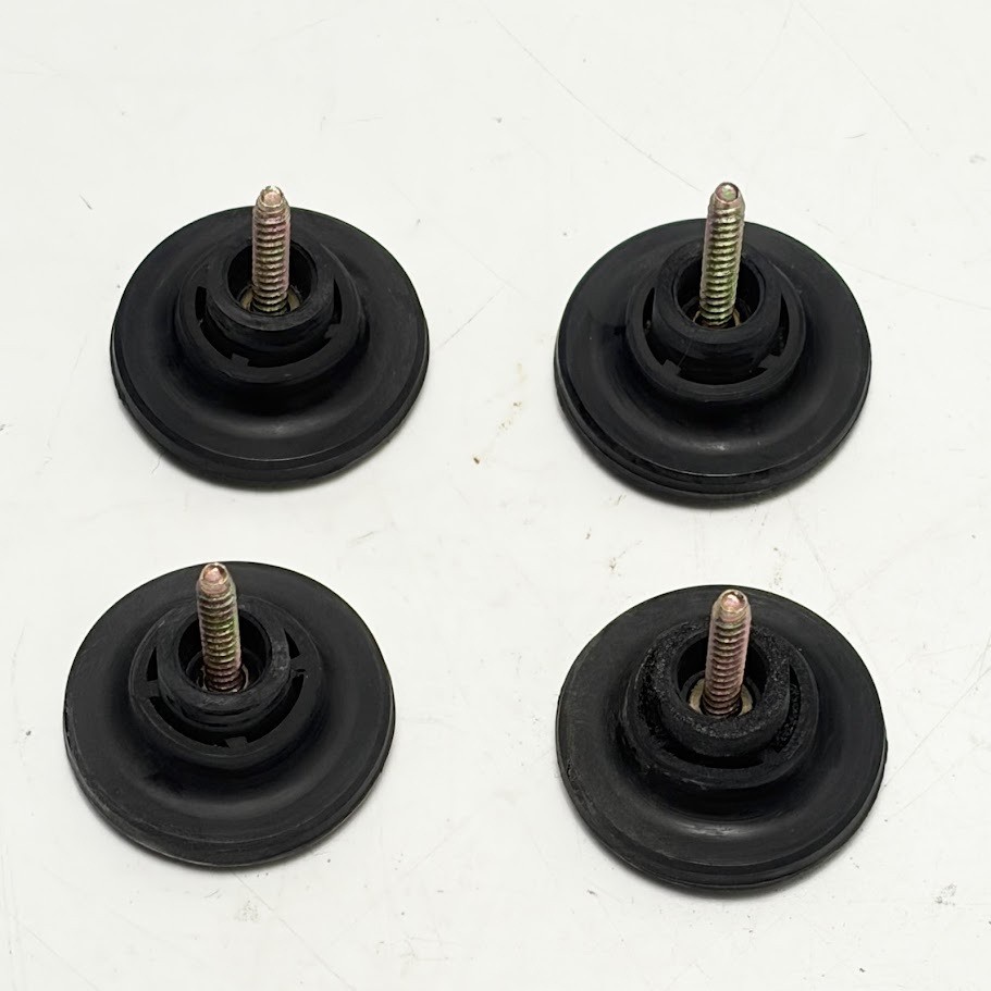 Technics SL-1700 Turntable Insulators