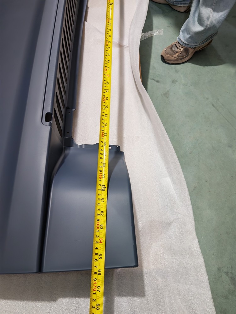 Front Side Fairing Step Panel Driving Side For Freightliner Cascadia 2018-2024