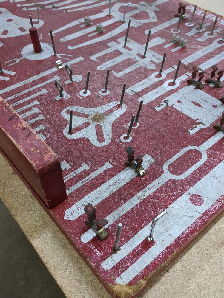 SNAP-ON CJ 2000 PULLER SET WALL STORAGE RACK BOARD DISPLAY 31-3/4" X 23-3/4"