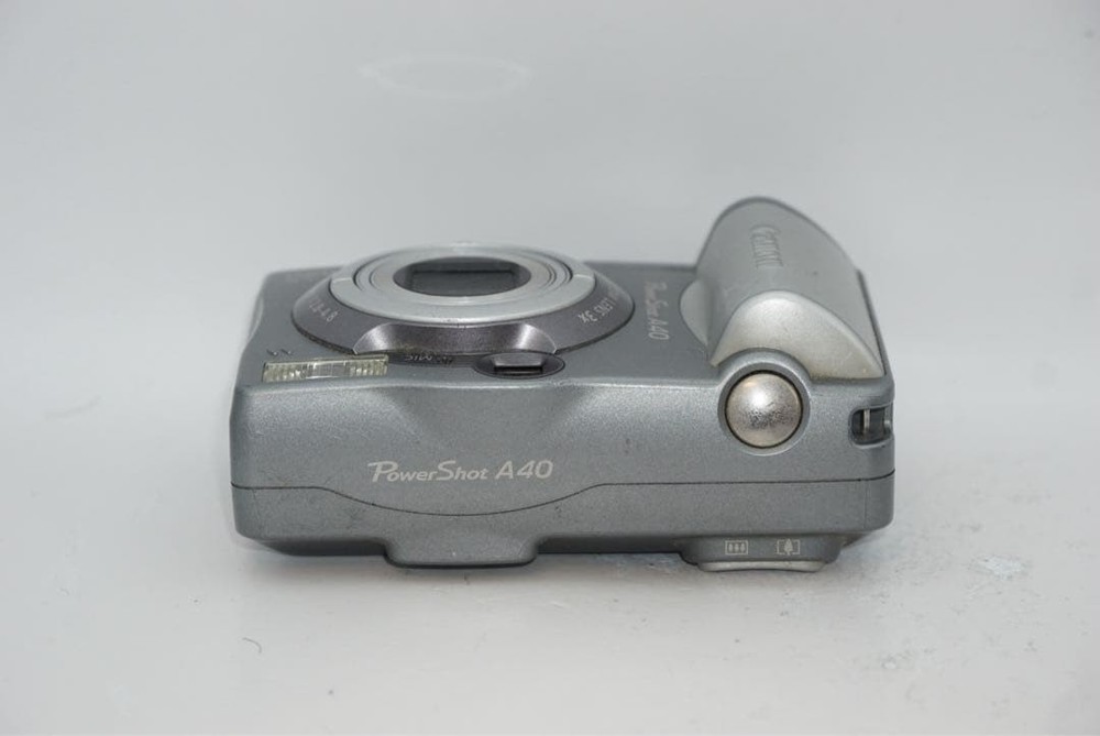 Canon PowerShot A40 Silver Compact Digital Camera Tested Great Condition