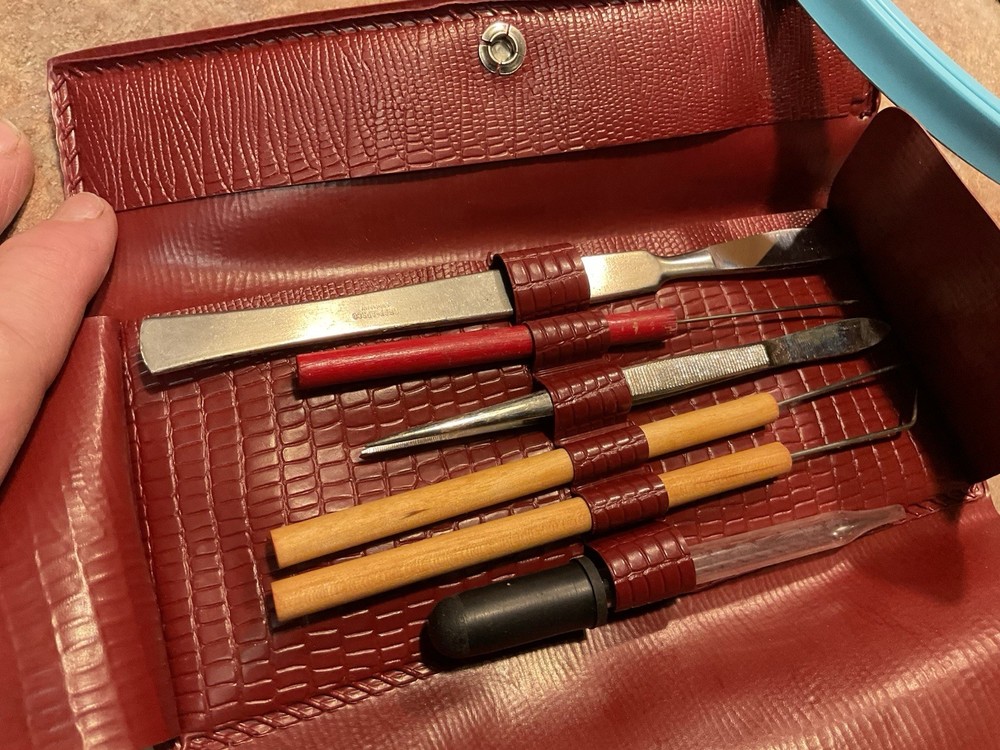 Vintage dissecting kit vinyl case used