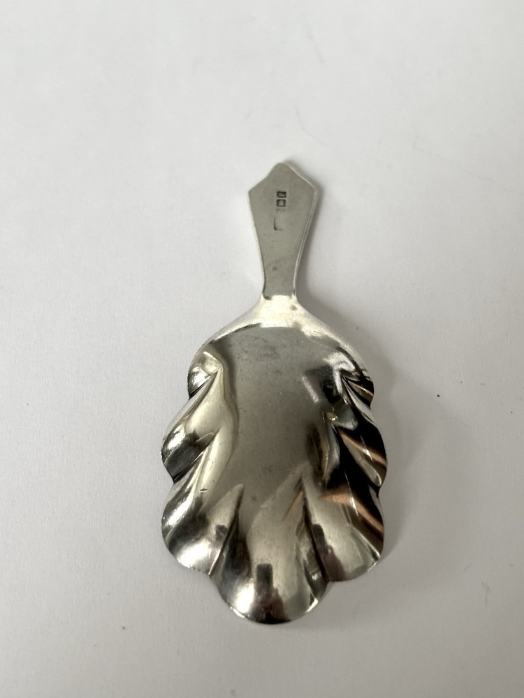 George V Silver Caddy Spoon Leaf Shaped Bow Birmingham 1930