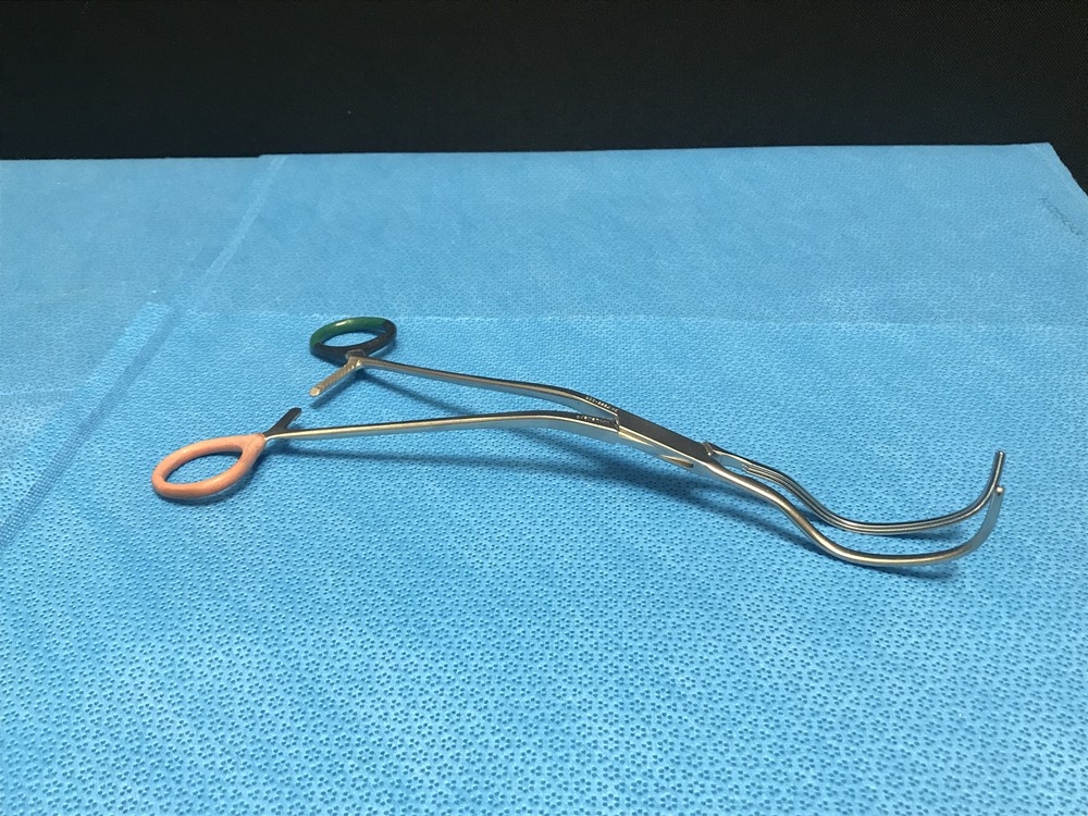 V. Mueller CH7355-003 Parsonnet Clamps