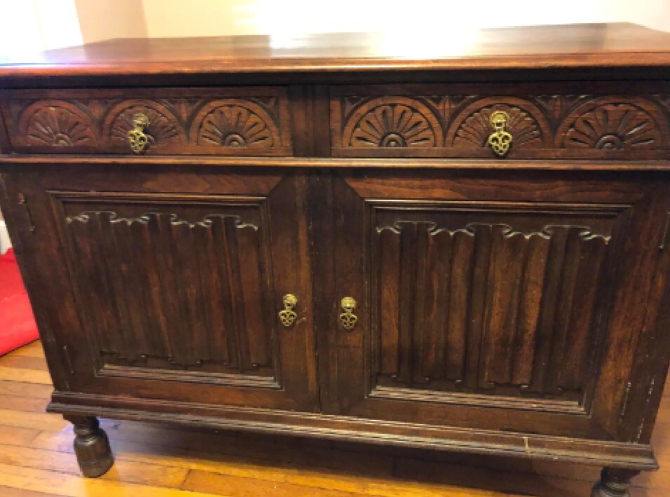 KITTINGER CREDENZA EARLY 1920's