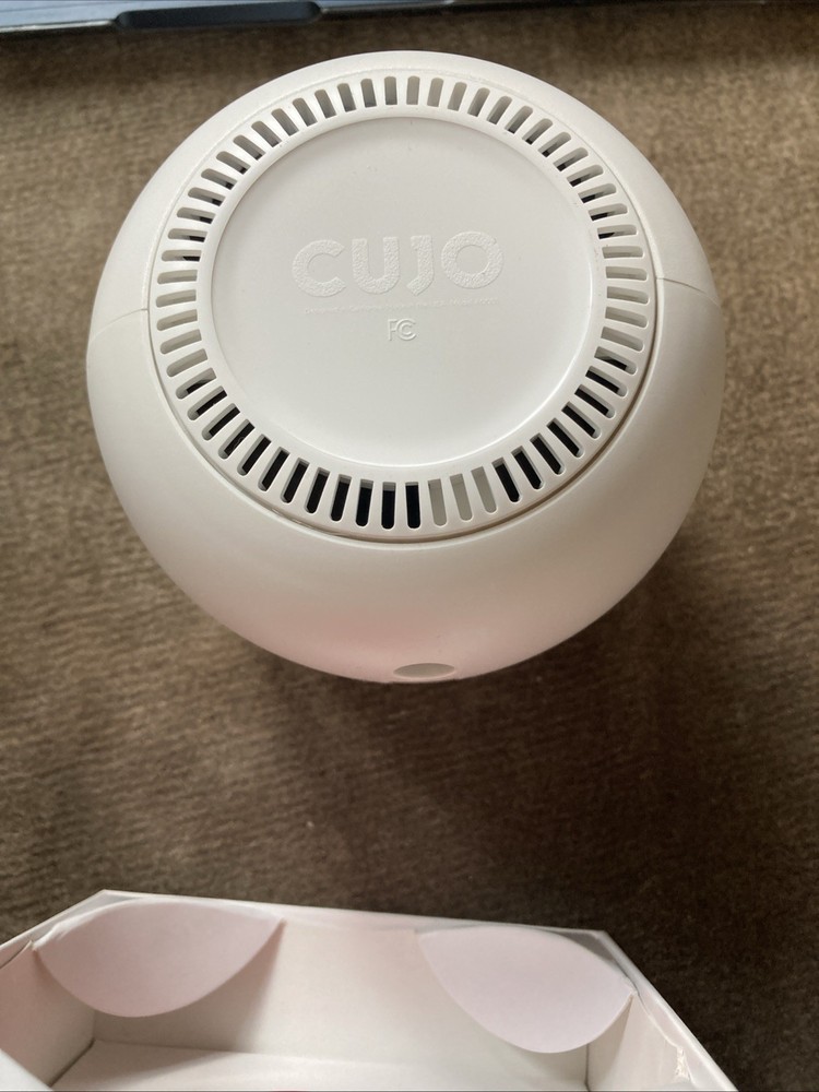 Cujo Smart Internet Home Firewall Open Box
