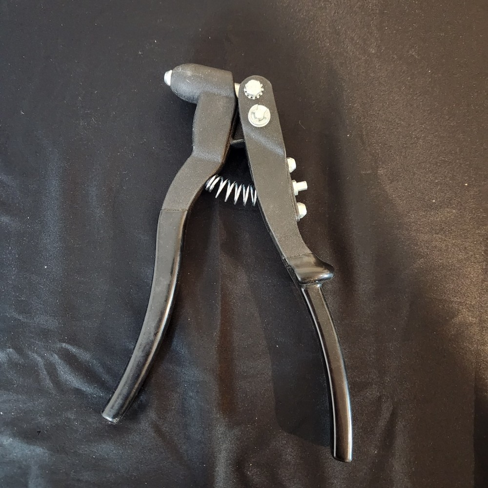 Creative Engineering Inc. 200-GK Heavy Duty Riveting Tool Kit w/ Case