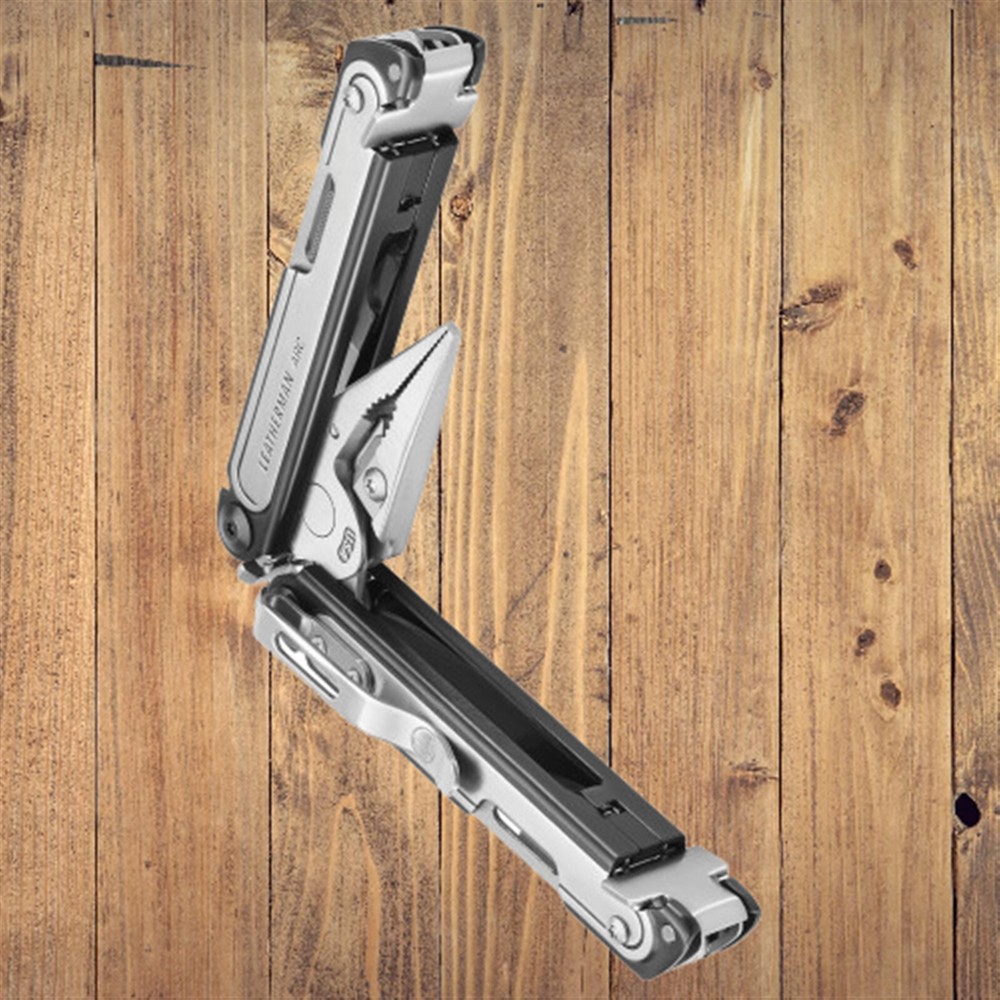 Leatherman Arc Black And Silver - 833076 - Multi-Tool With 20 Functions