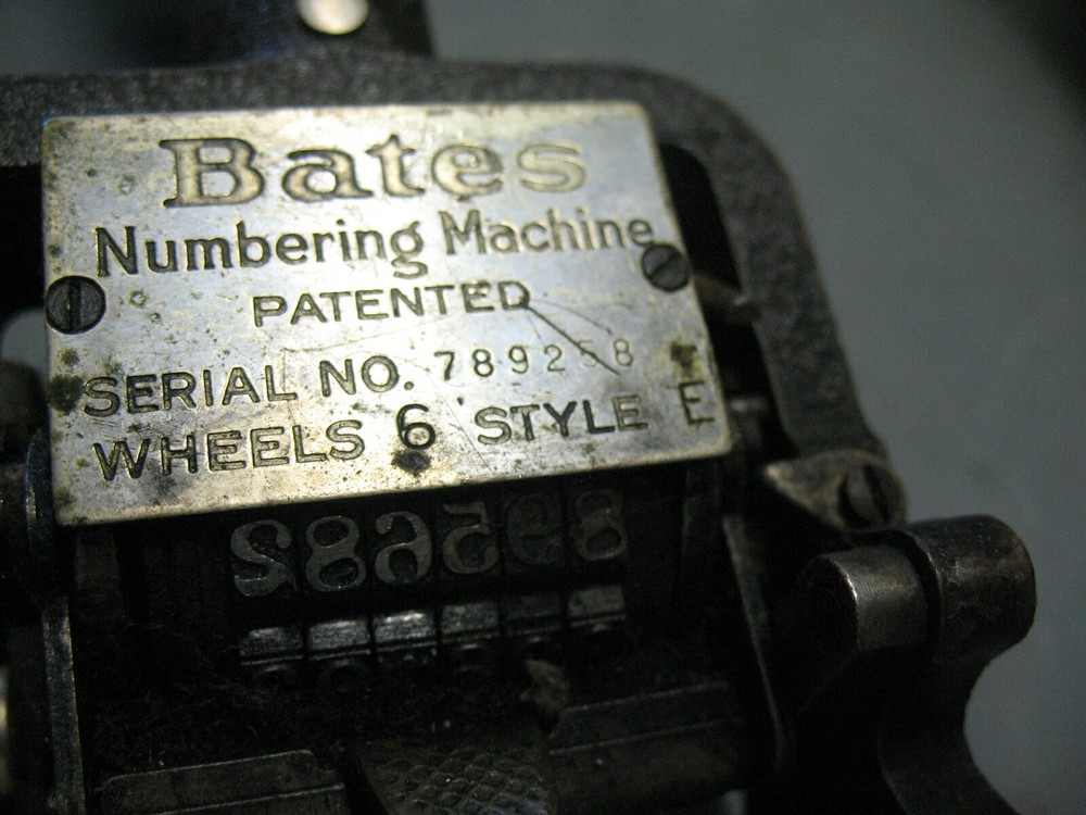 BATES NUMBERING MACHINE 6 WHEELS STYLE E CRINKLE FINISH