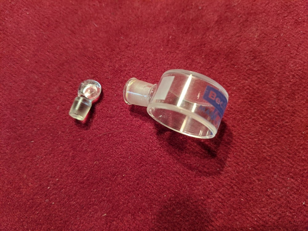 Cylindrical glass cuvette, 10 mm Light Path