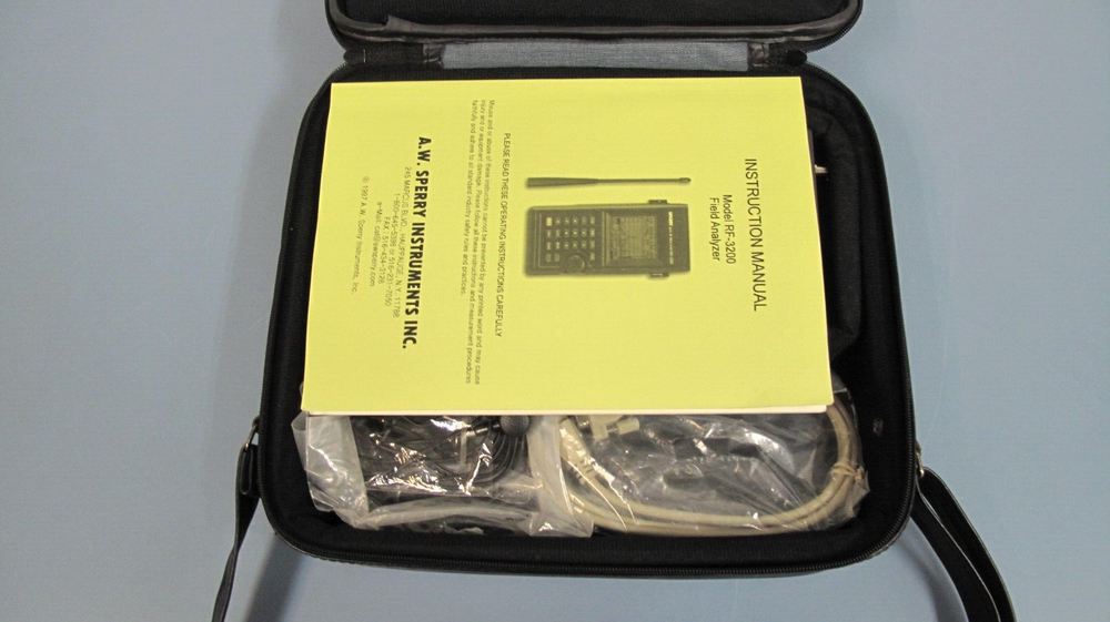 Sperry Model RF-3200 Field Analyzer With Accessories & Case Good Condition