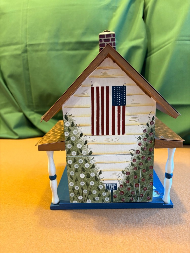 Birdhouse with copper roof