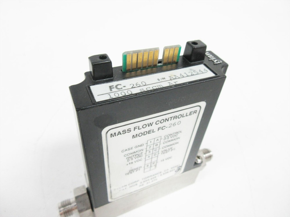 TYLAN FC-260 MASS FLOW CONTROLLER 1000 sccm AR ~ MFC ARGON
