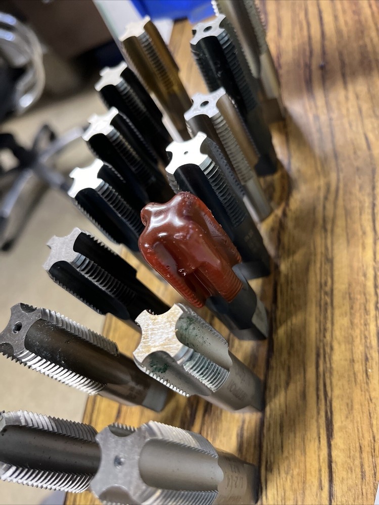 14x - 1/2-14 NPT Taps