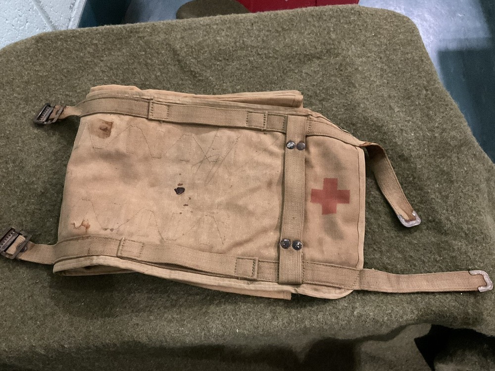 ORIGINAL WWI US MEDICAL DEPARTMENT CANVAS ROLL EAGLE SNAP