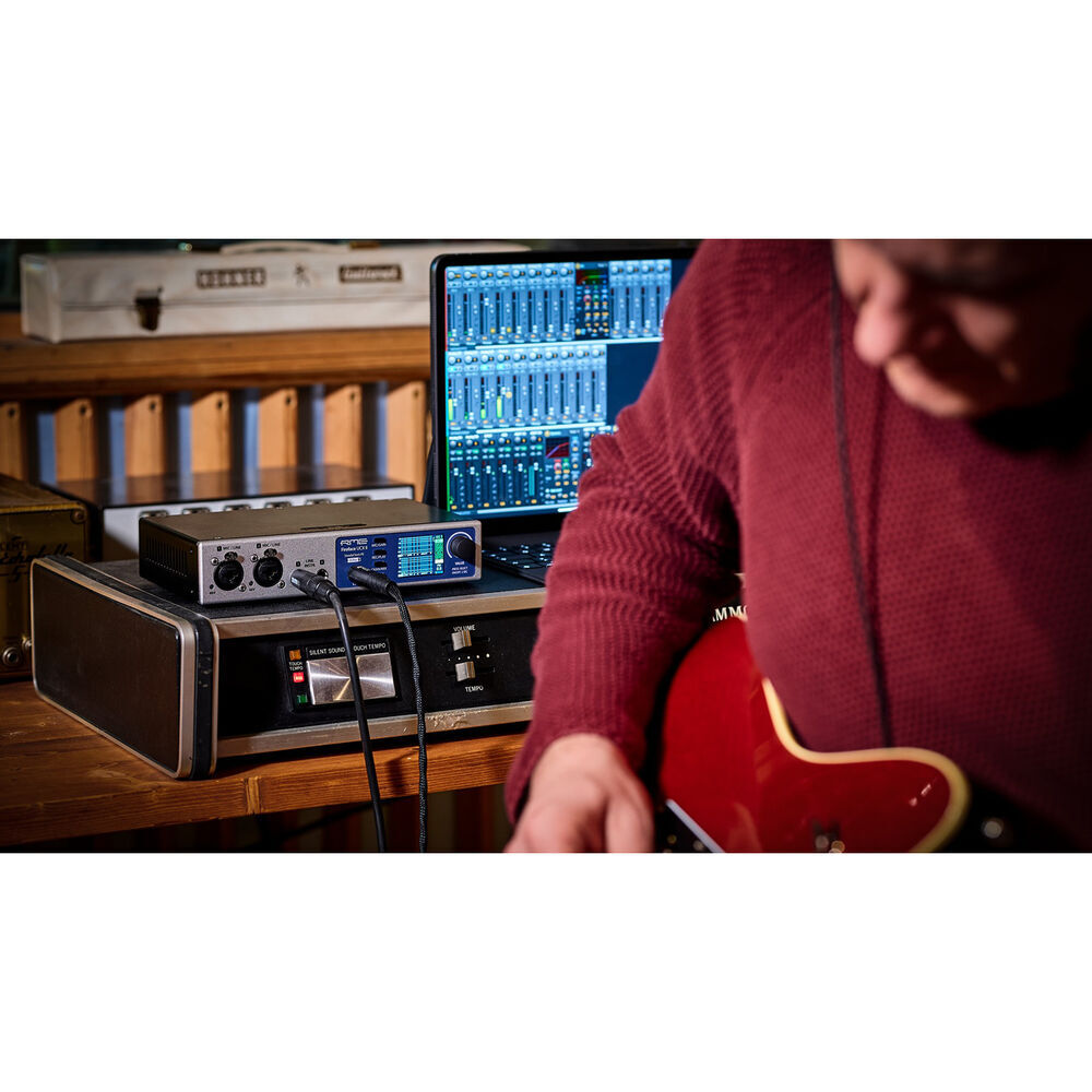 RME Fireface UCX II Desktop 20x20 USB Audio/MIDI Interface