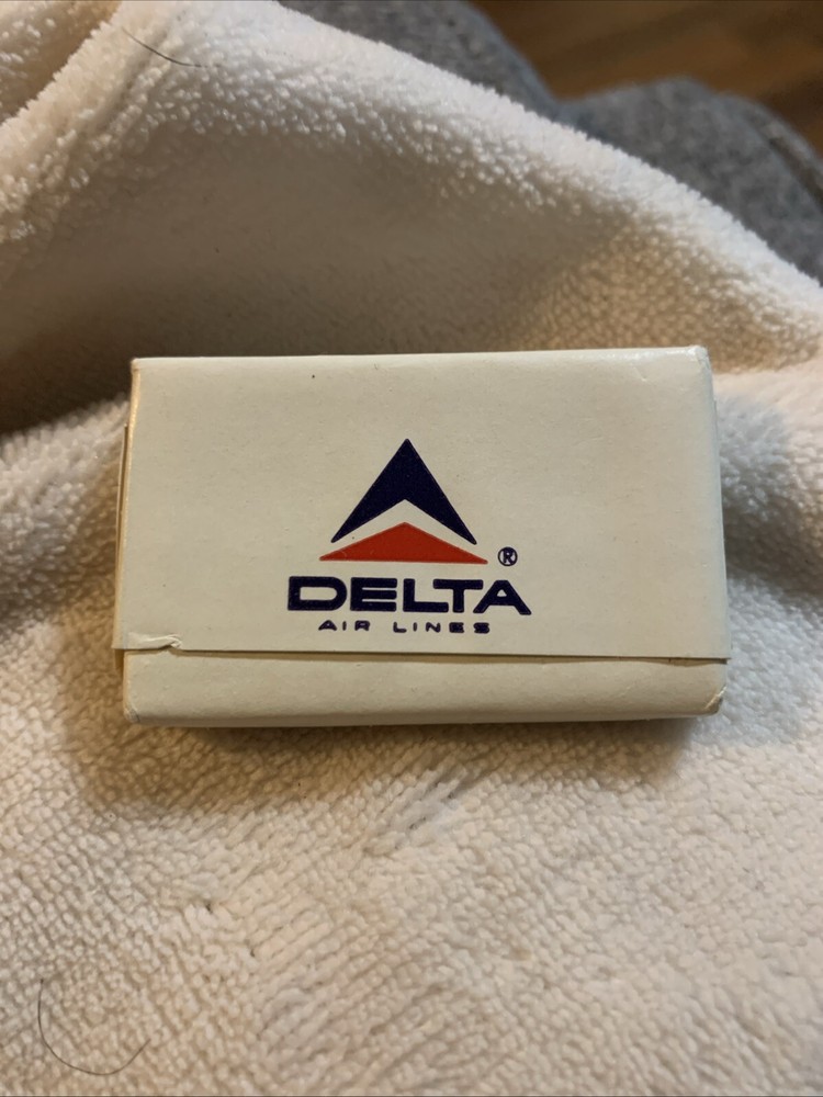 VINTAGE DELTA AIR LINES SMALL SOAP