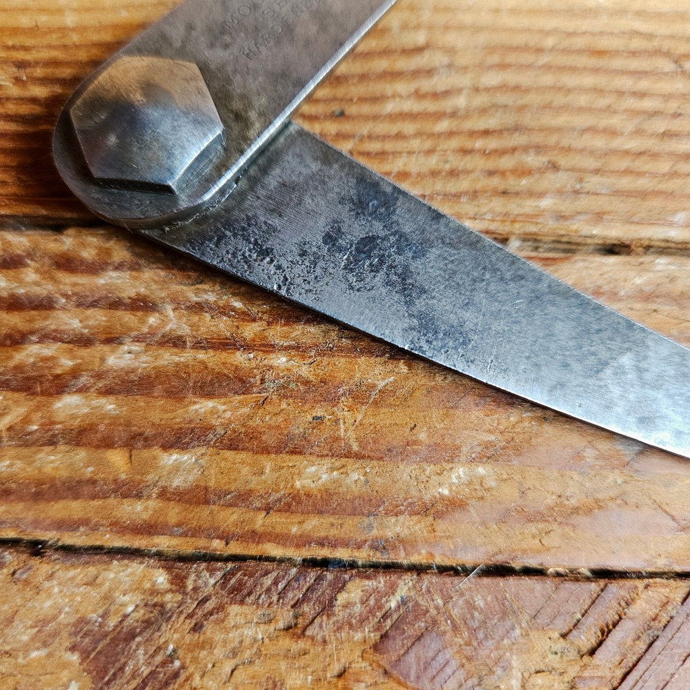 Vintage 5" Moore and Wright Outside Calipers