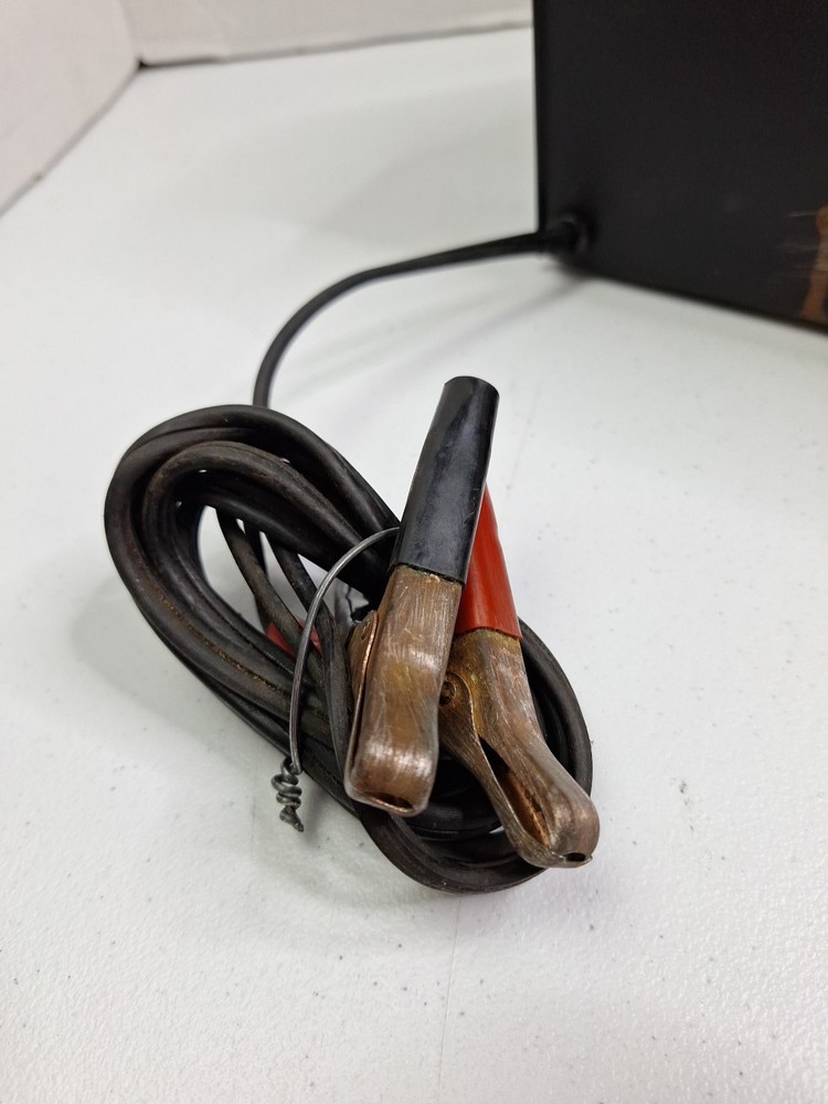 Allison 9889 Solid State Automatic Battery Charger 6 / 12V Tested