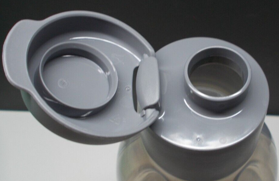 Tupperware 9153A Eco Water Bottle 34 Oz. Grey