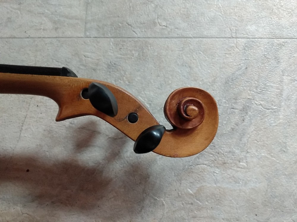 Excellent Bohemian Violin
