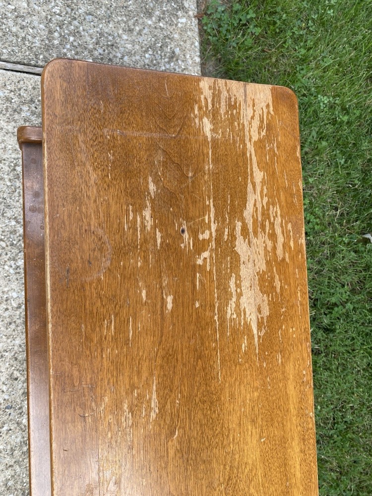 Ethan Allen Heirloom Maple Nutmeg End Table