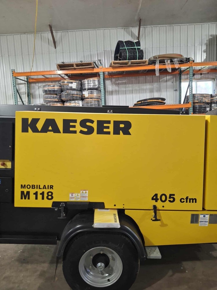 Kaeser air compressor M118   405CFM NEW
