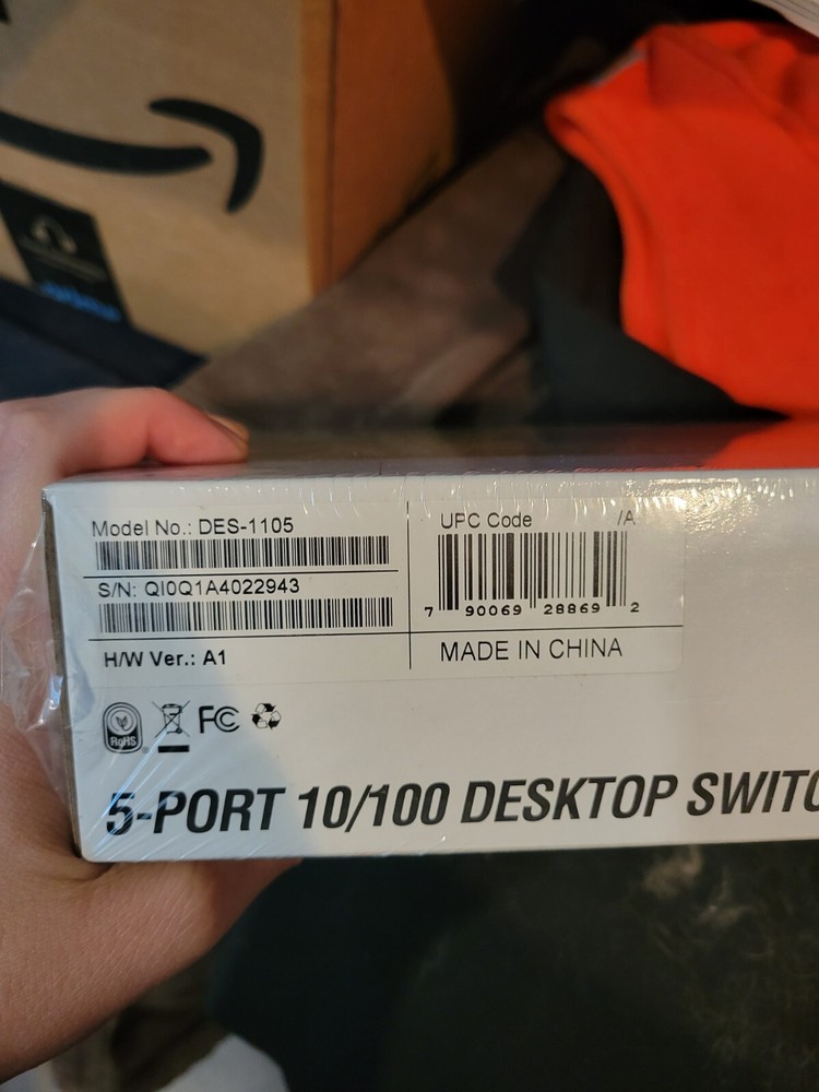 D-Link DES (DES1105) 5-Ports External Switch