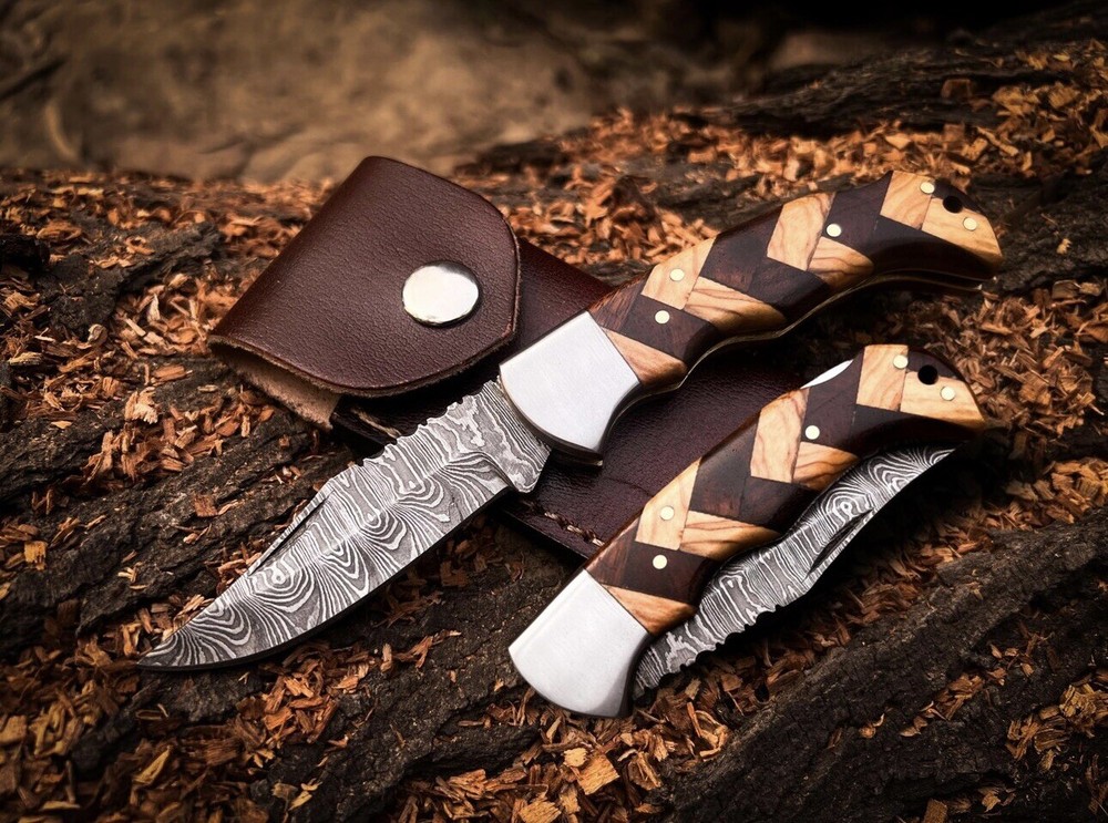 Handmade Damascus Pocket Knife Olive Wood Handle