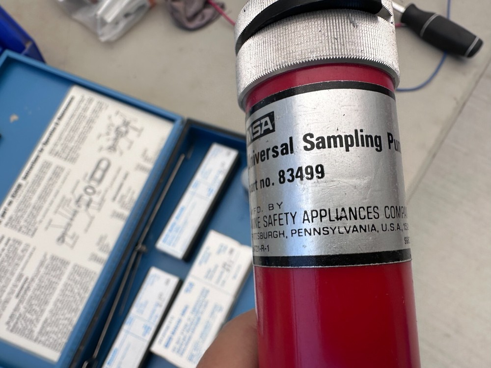 MSA 83500 Universal Testing Kit w/83499 Universal Sampling Pump