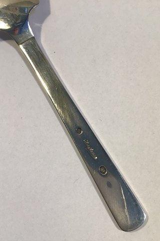 Hans Hansen Arvesolv No 17 Silver Canape Server