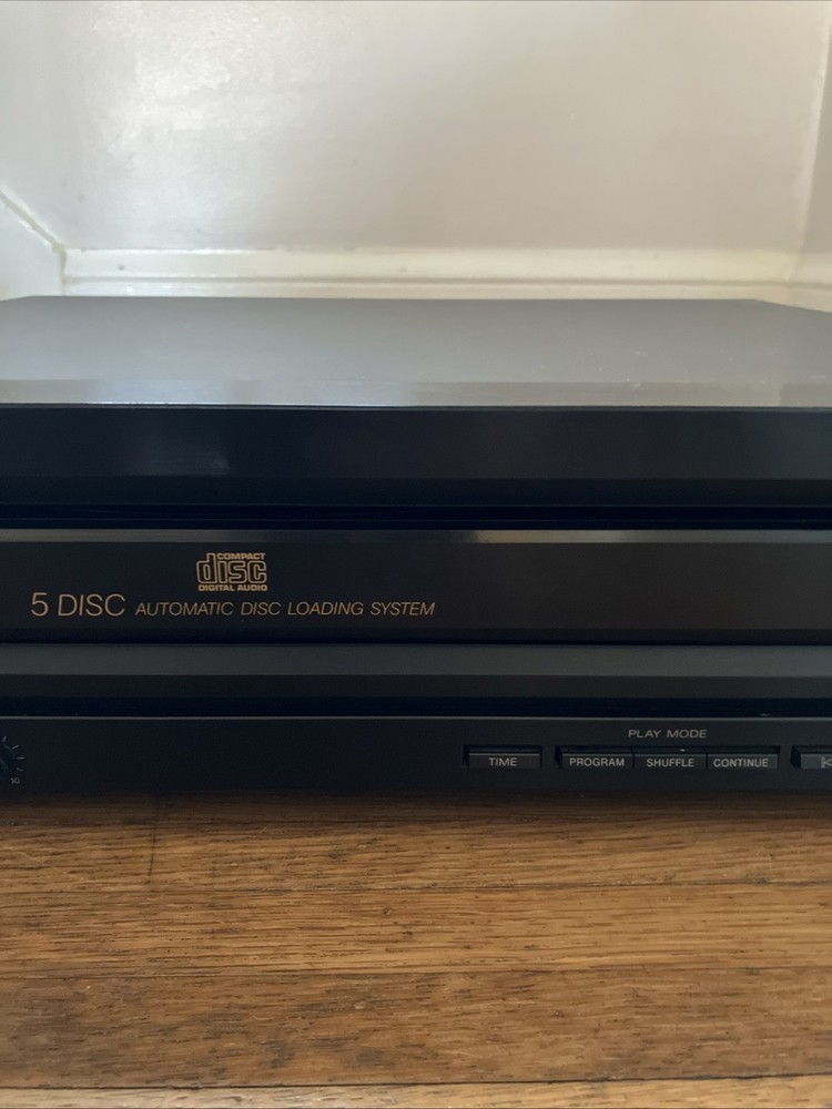 Sony CDP-C400 5- Disc CD Player Auto Loading System