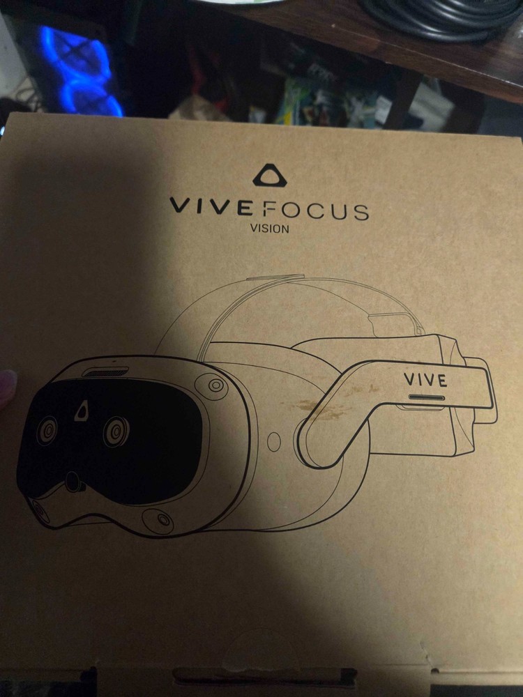 HTC Vive Focus Vision — Mixed Reality and PC VR Headset + Controllers
