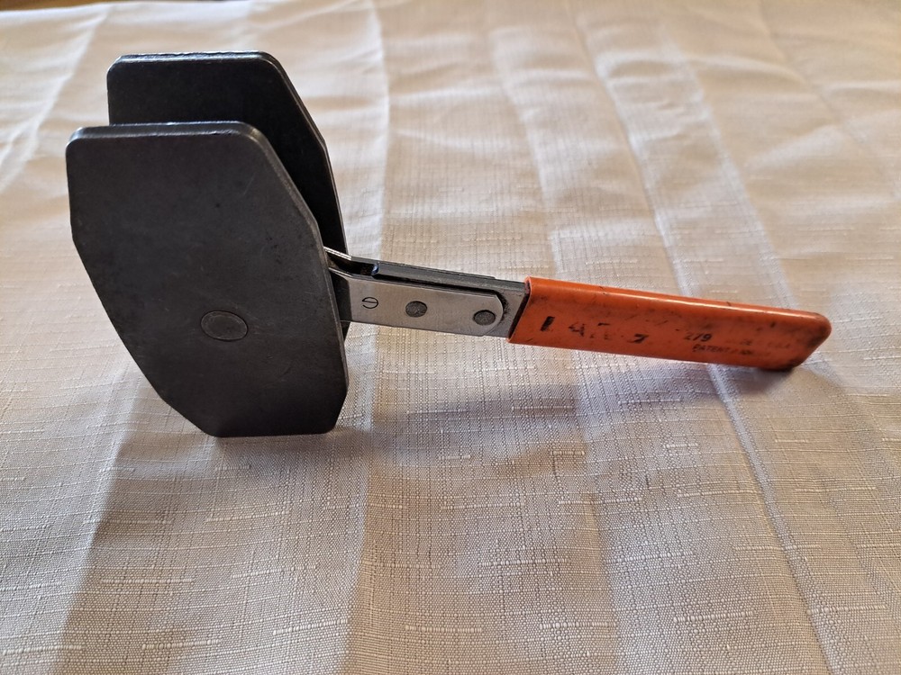 Lang 279 Brake Caliper Press