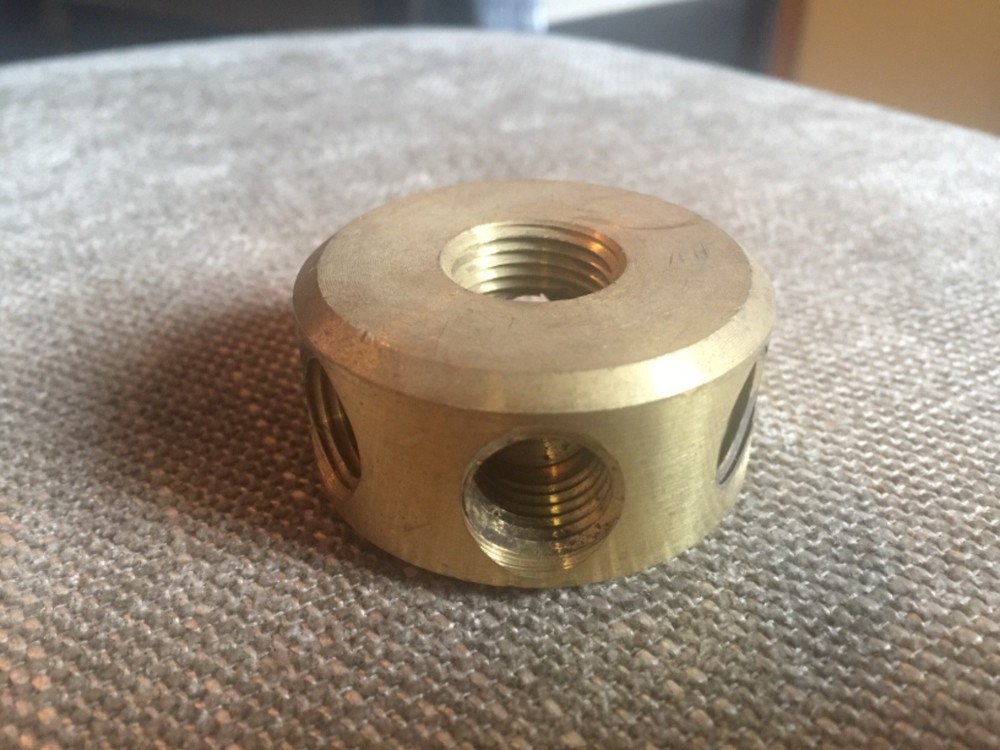 Round Manifold 6 Way - BRASS
