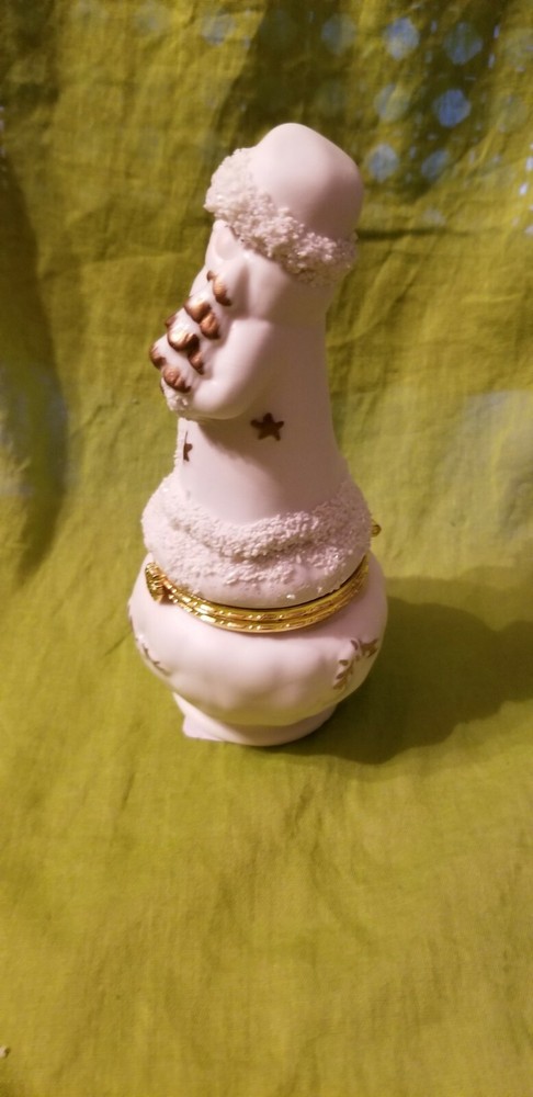 International Bazaar - Ceramic Santa Keepsake Box
