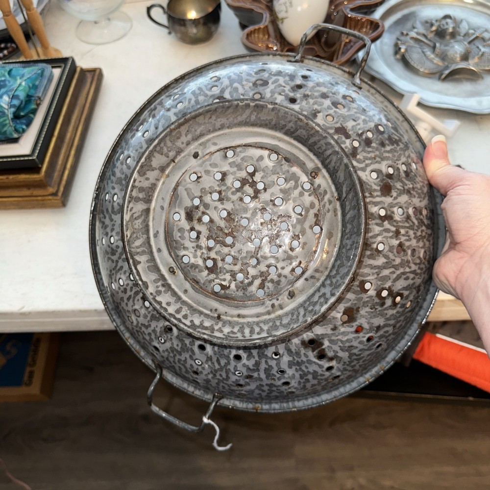 Antique Mottled Enamel Graniteware Handled Colander Grey