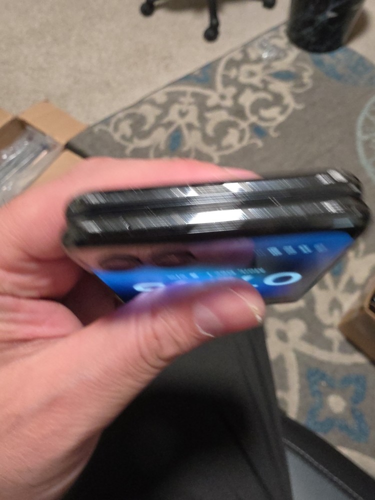 Motorola Razr Plus 2023 256gb Unlocked Black.spot