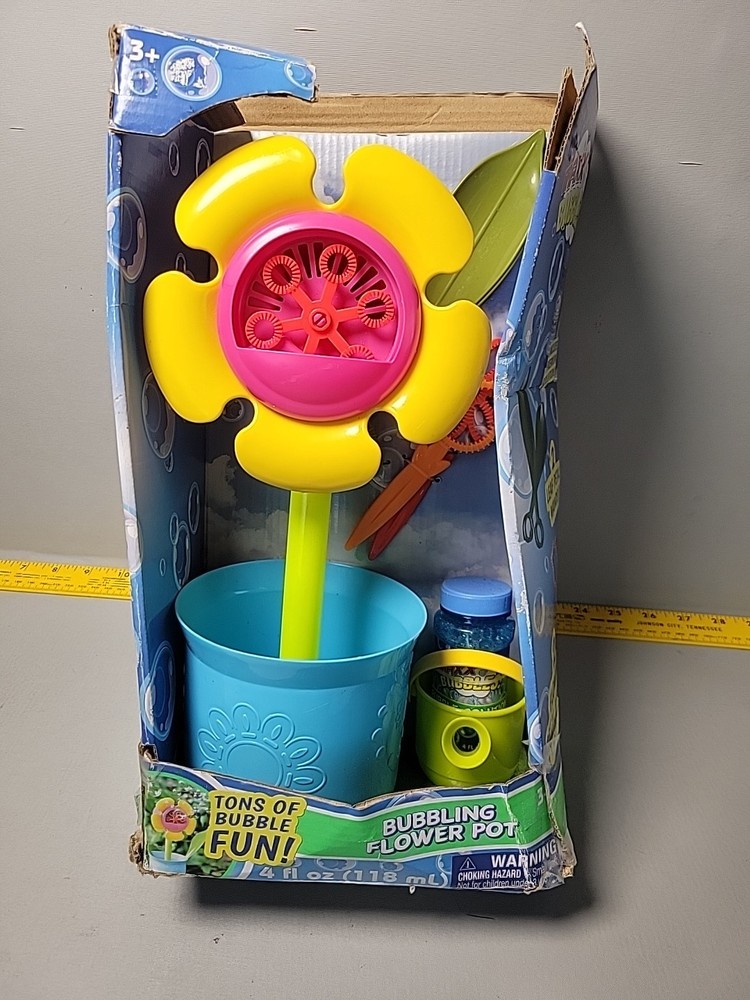 MAXX BUBBLES FLOWER POT BUBBLE BLOWER , (BOX FAIR)