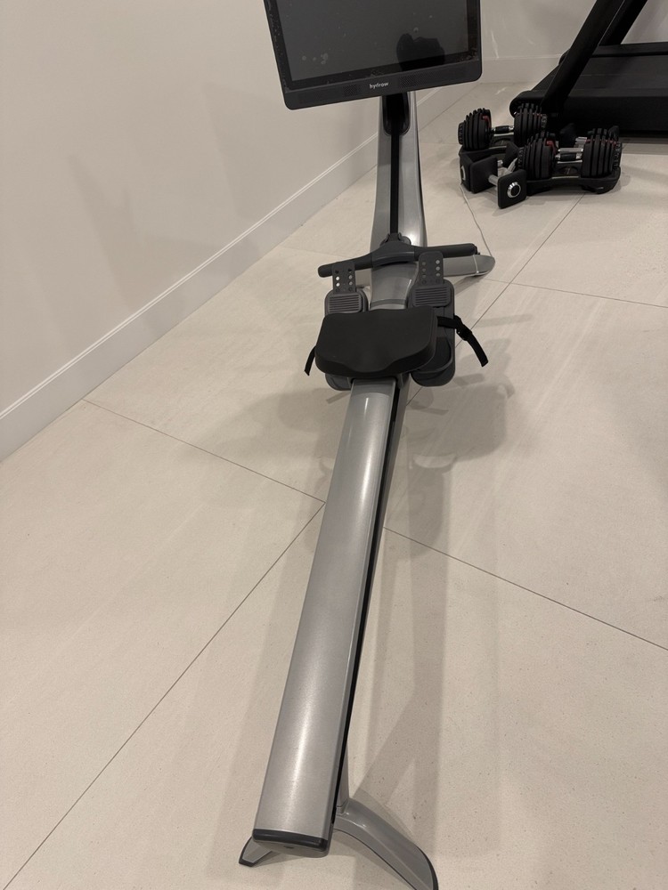 Hydrow Rower - Excellent Condition Barely Used Rowing Machine - Local Pickup FL