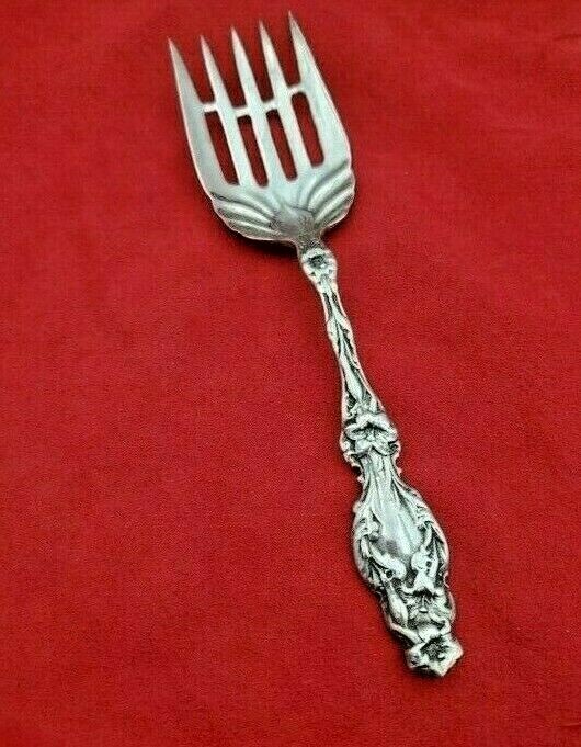 Lily Pattern Cast Sterling Silver Serving Fork with Bar Between Tines #12017