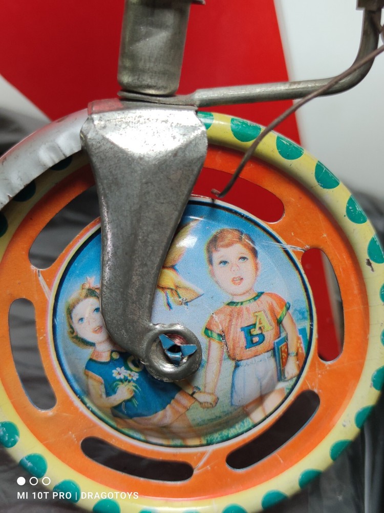 VINTAGE TOY MECHANICAL HORSES ''ТРОЙКА'' PULL PUSH POWERED BULGARIA SOVIET ERA