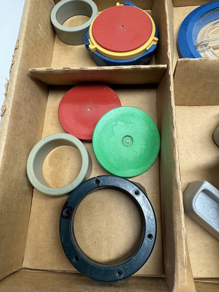 Vintage NOS Badge A Minit Hand Press Button Maker Complete