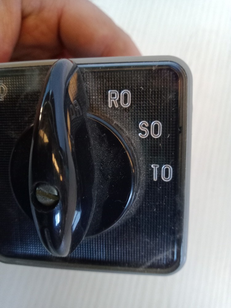 New Kraus & Naimer C18 A005E Switch