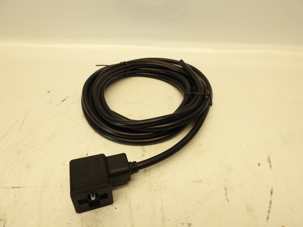 NEW TSII Proximity Switch 233-XM31D