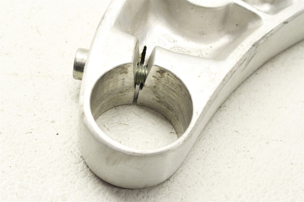 2000 Victory V92 Upper Triple Tree Clamp 98-03