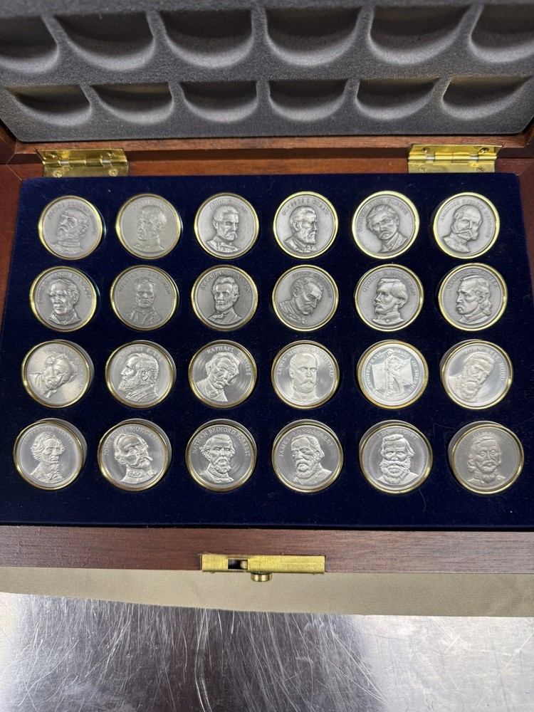 The Franklin Mint Civil War Checkers Set